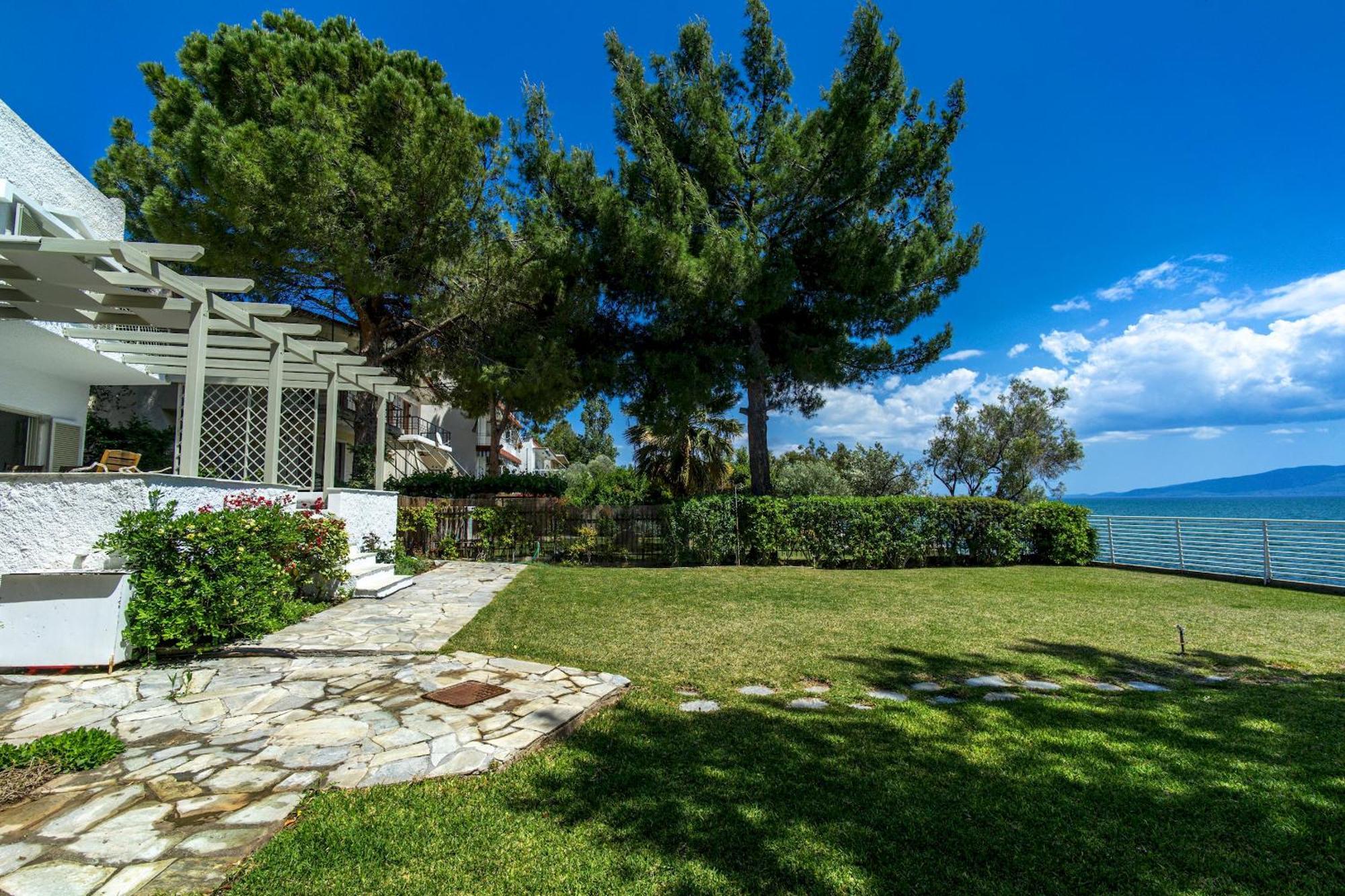 Marvelous Beach House Eretria  Exterior photo